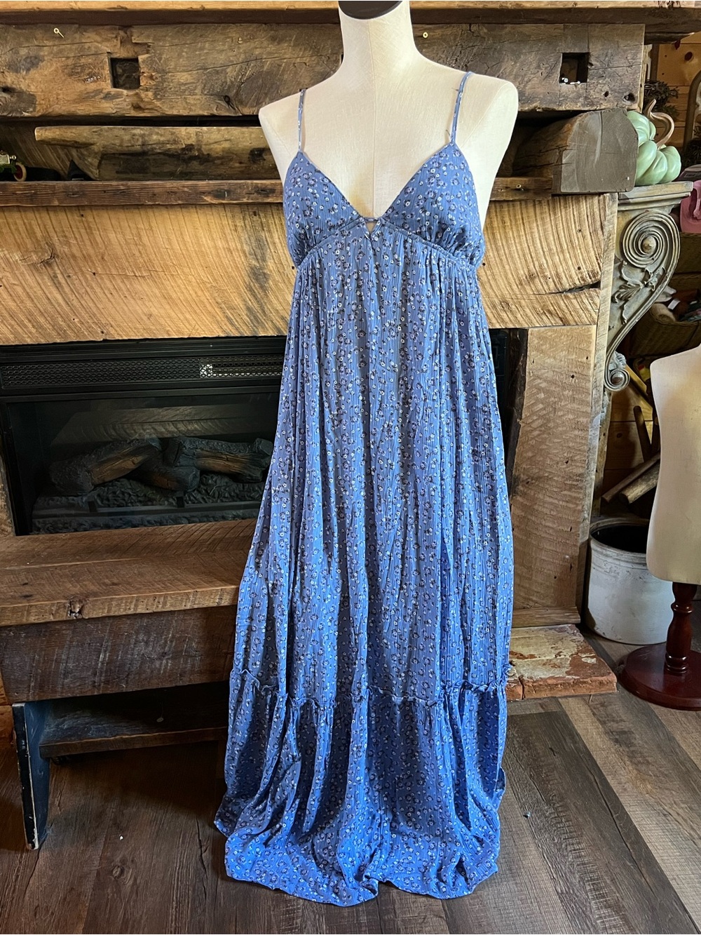 No Boundaries Blue Floral Maxi Dress Size S Cottagecore Boho Empire Waist